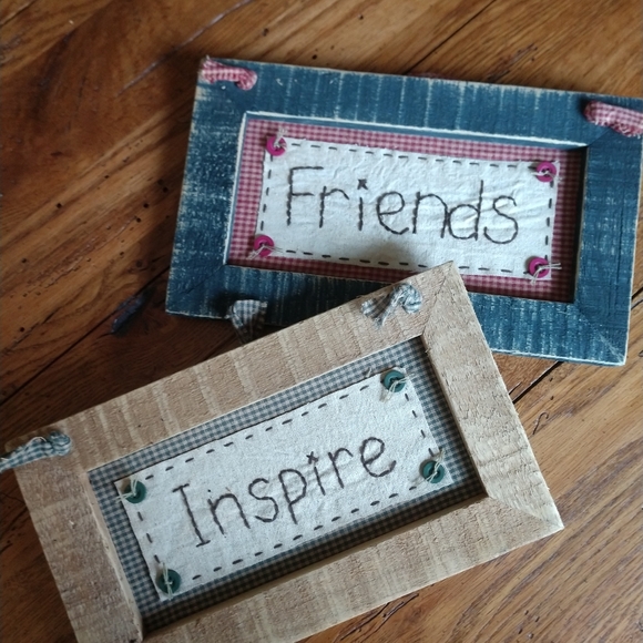 Primitive signs - Picture 1 of 4